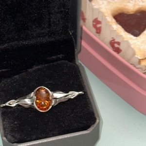Vintage 1940s 925 sterling Silver authentic natural Baltic Amber brooch